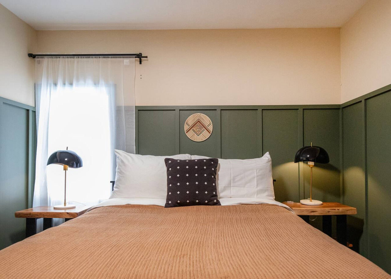 158679-398299-cowaqU4cbaQAMq9v-5vNG5F5JYZLkbutxrZwbvBb0Z0-683f1db147821